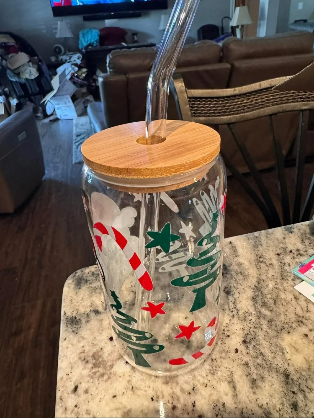 The Grinch Holiday Glass Drinkware Jar with Bamboo Lid - Red & Green